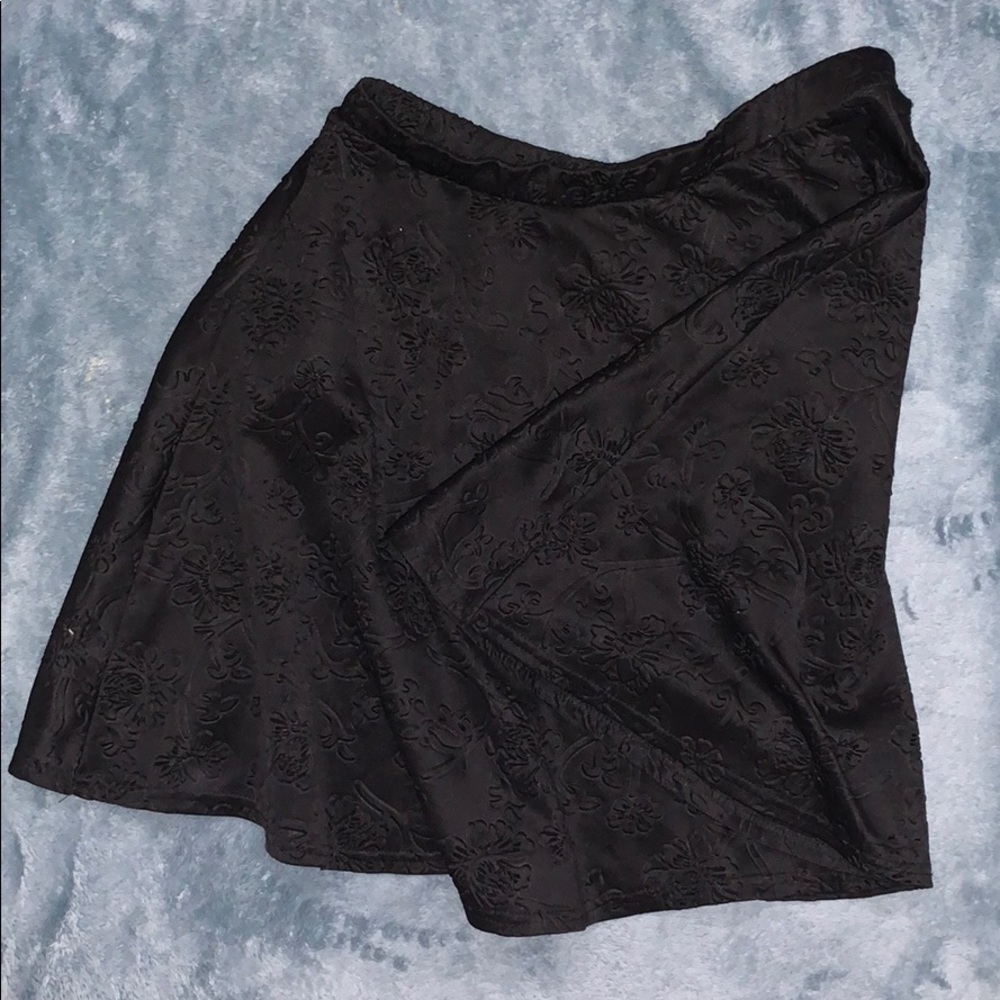Women’s Black Flower Skirt